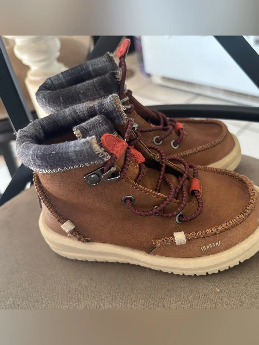 Size 8 Hey Dude Cognac Bradley Plaid lining Easy On lace T Boots.  In EUC!